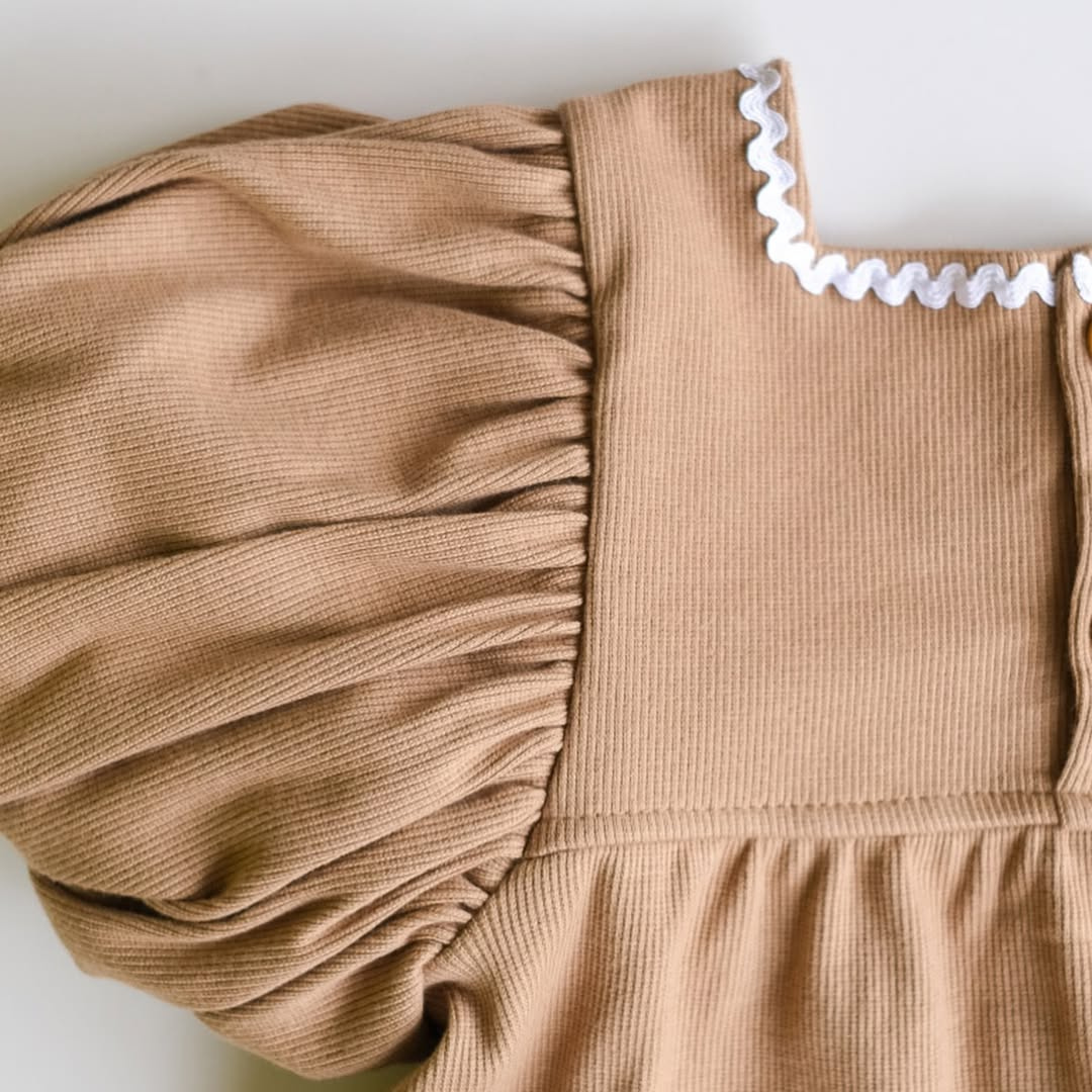 Sofia Heart-Shaped Ribbed Dress, Brown, Baby Girl, 18-24 Months
