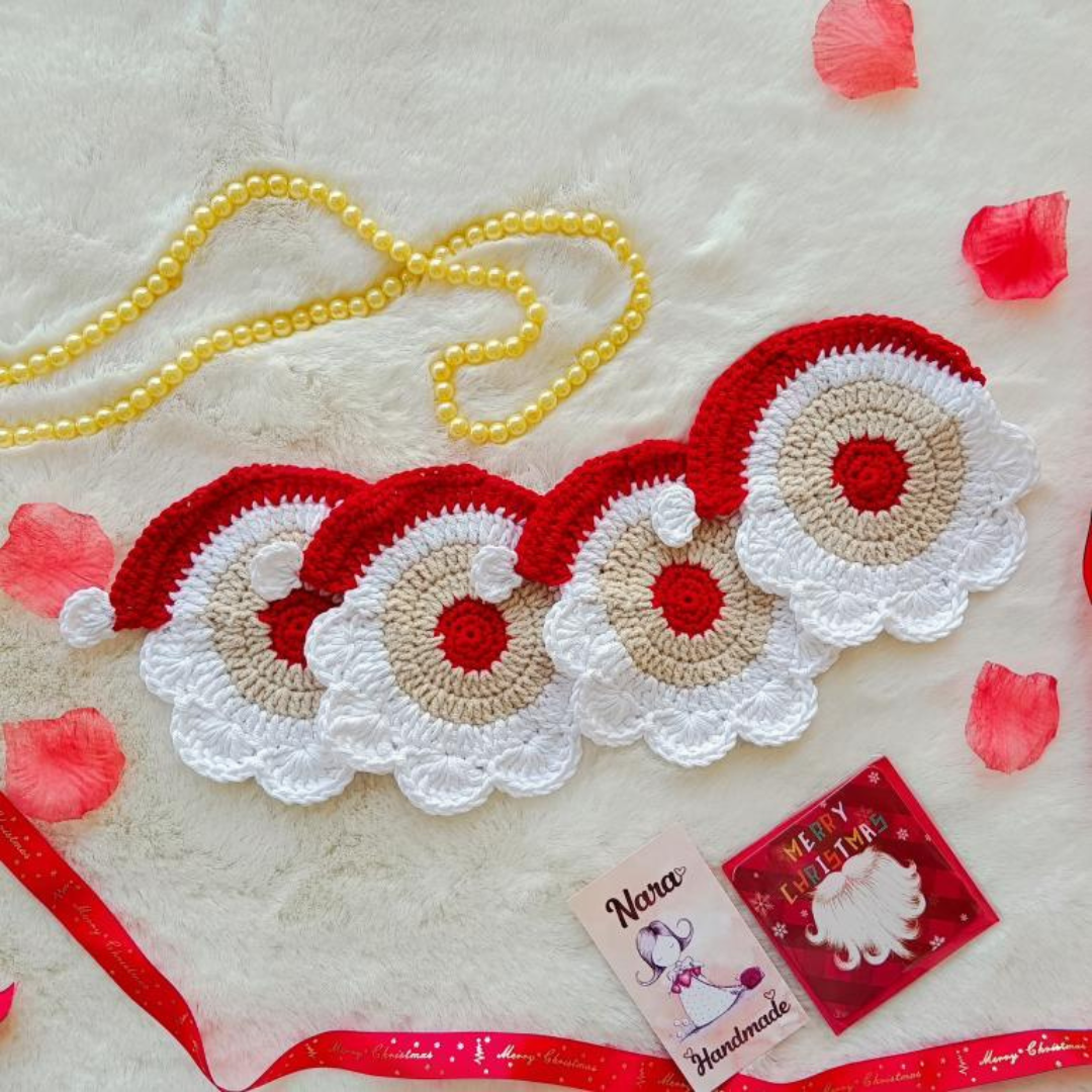 Handmade Holiday themed Coasters (03 Pcs)