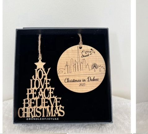 Boxed Set of 4 Assorted Acrylic Ornaments