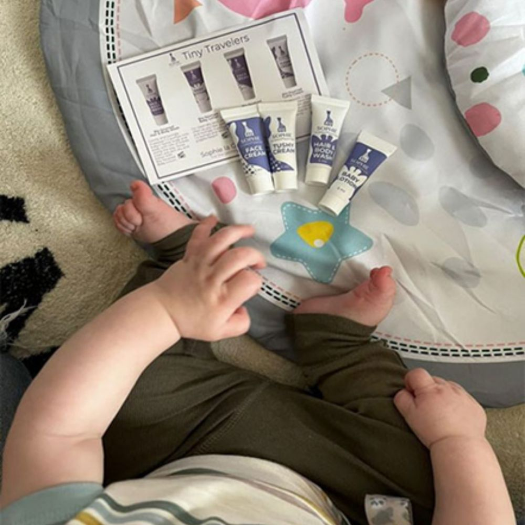 Tiny Traveler 2 [Wipes 6x, Body Lotion Face Cream, Body Wash, Tushy Cream]